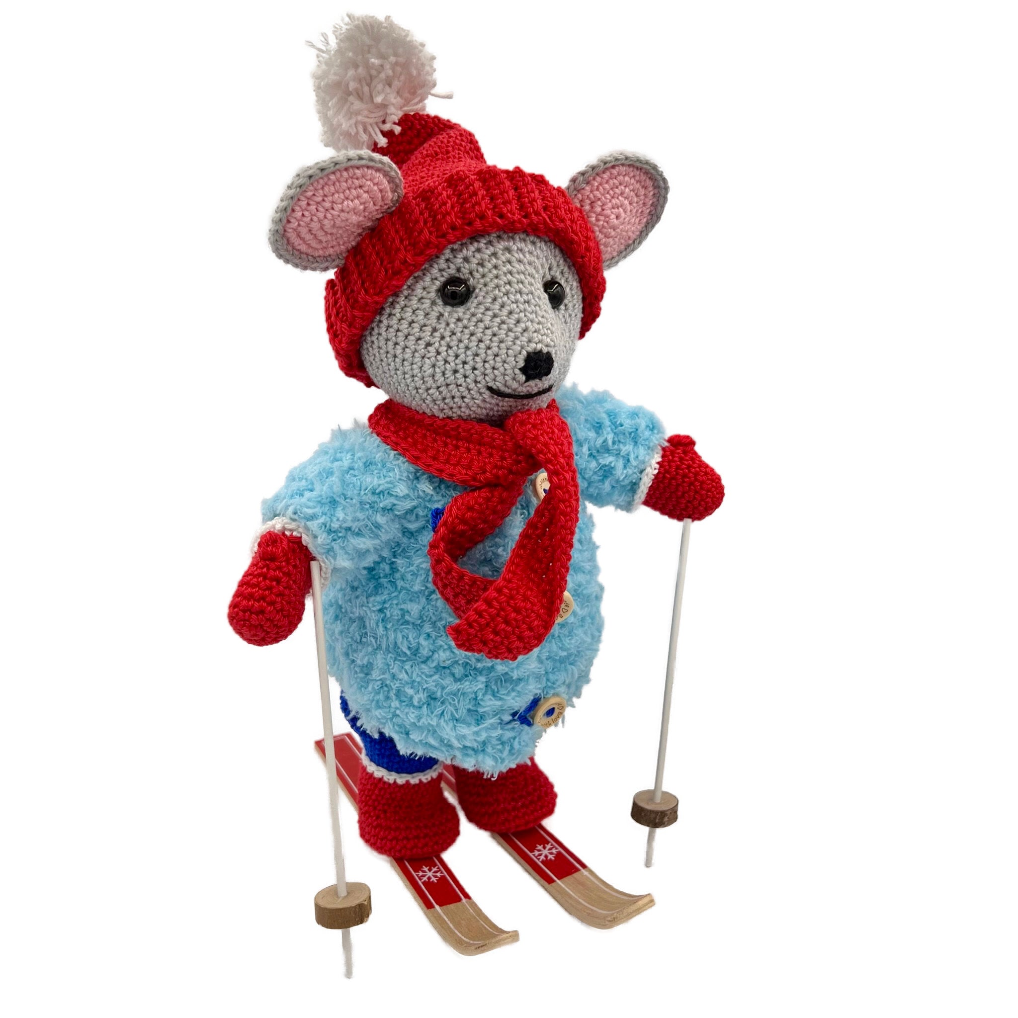 Crochet pattern Ski Mouse In Action
