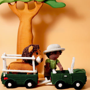 Amigurumi Patterns Lion, Ranger, Jeep and Trailer